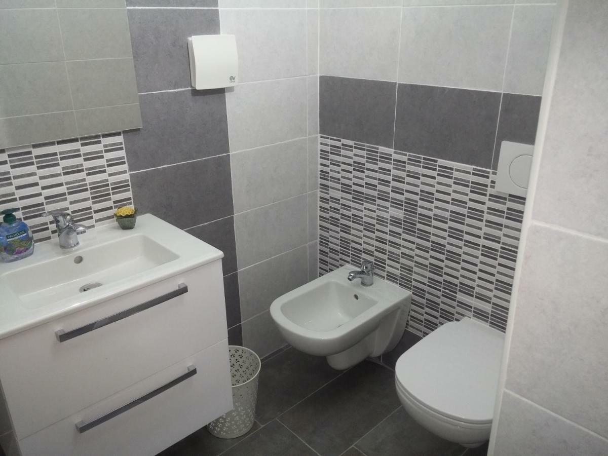 B&B da Bibi Fabriano Dış mekan fotoğraf